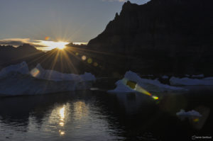 Soleil de minuit au Groenland