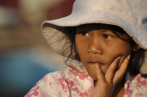 Portrait fillette au Cambodge