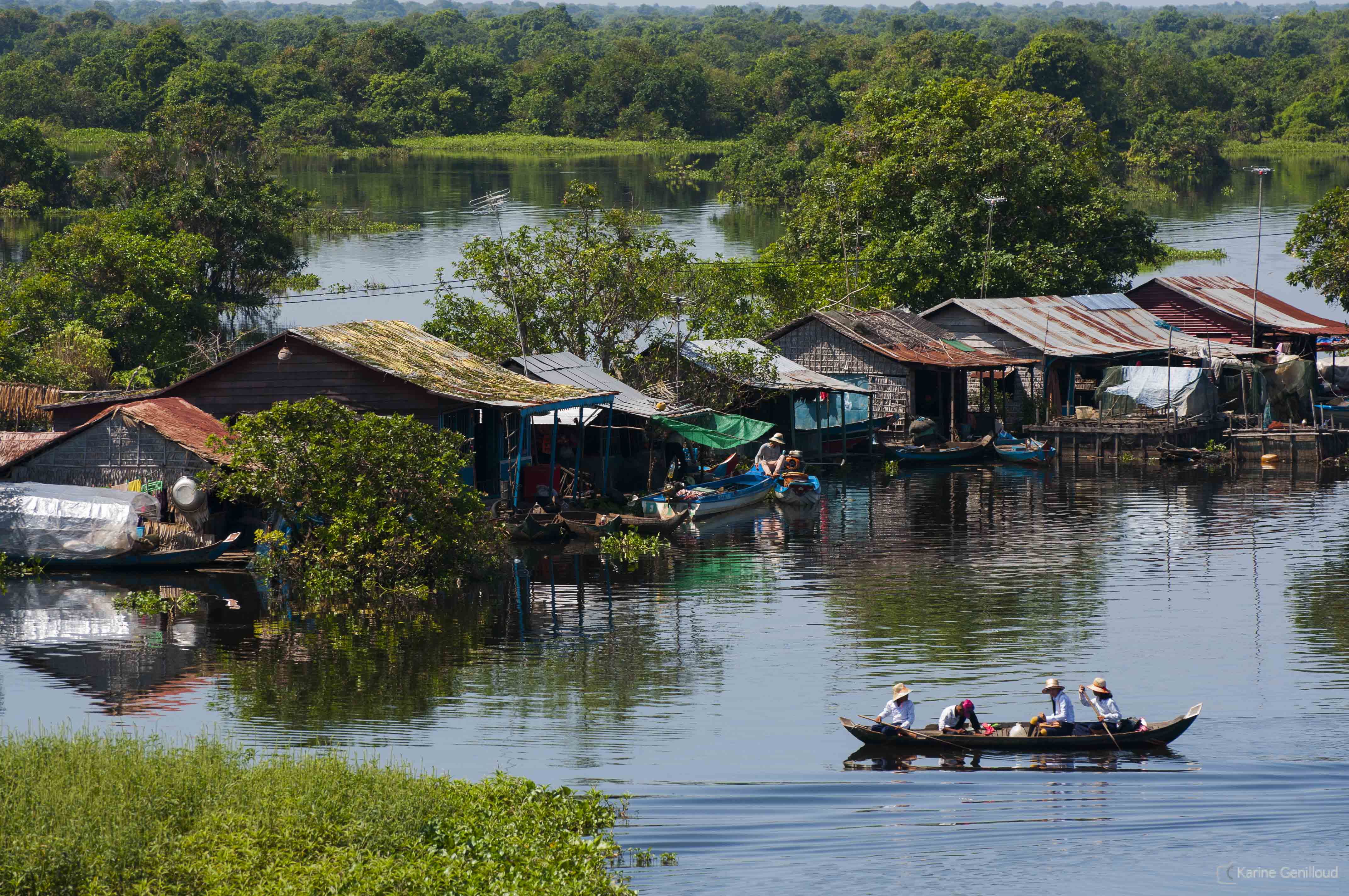 village flottant sur le Tonlé Sap